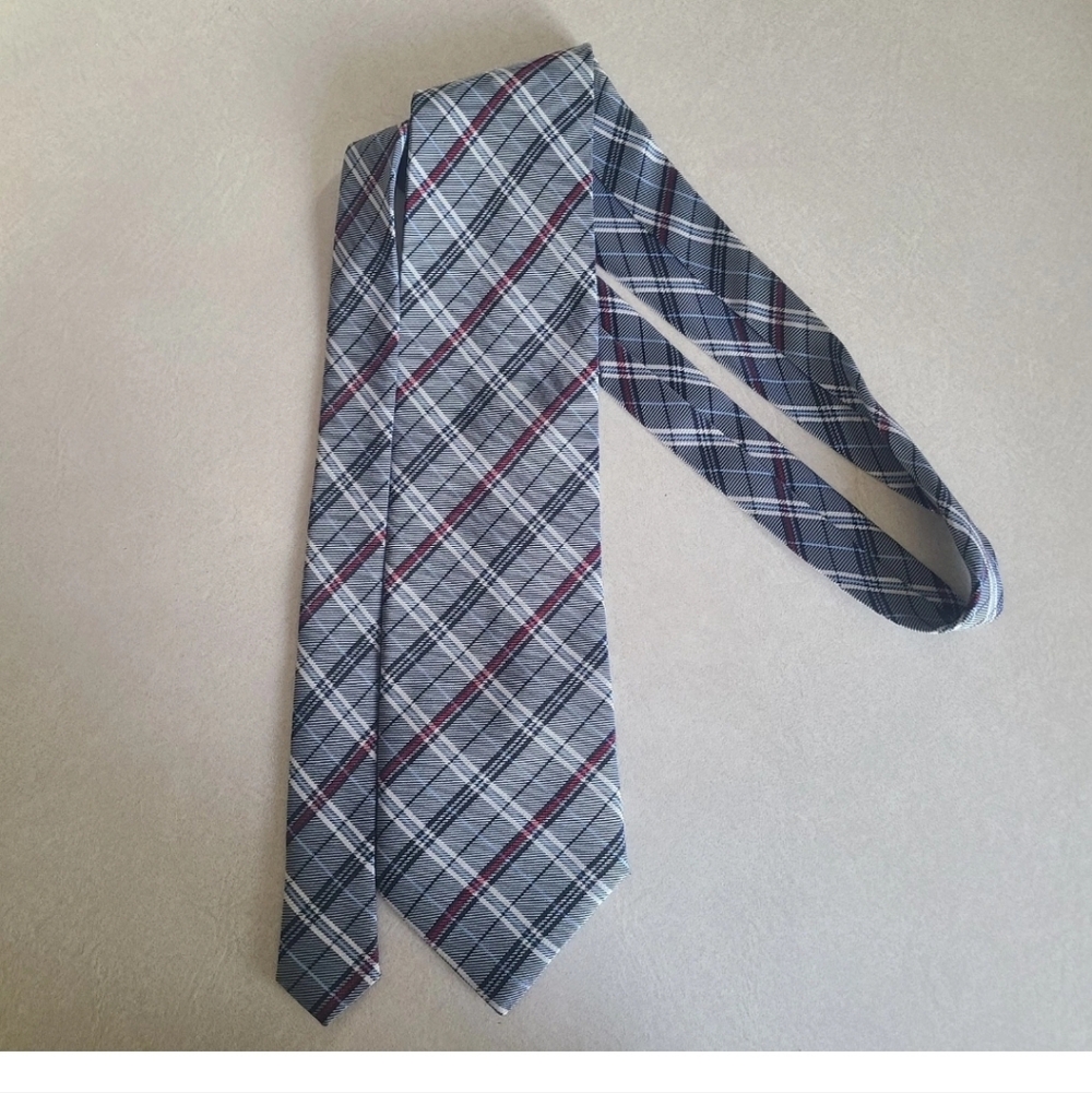 Vintage HUGO BOSS Mens Tie Made in Italy Blue Plaid 100% Silk Seide 80s 90s